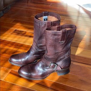 New women’s Frye boots